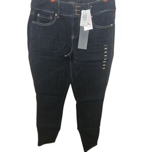 Torrid Women's Dark Blue Jegging Jeans